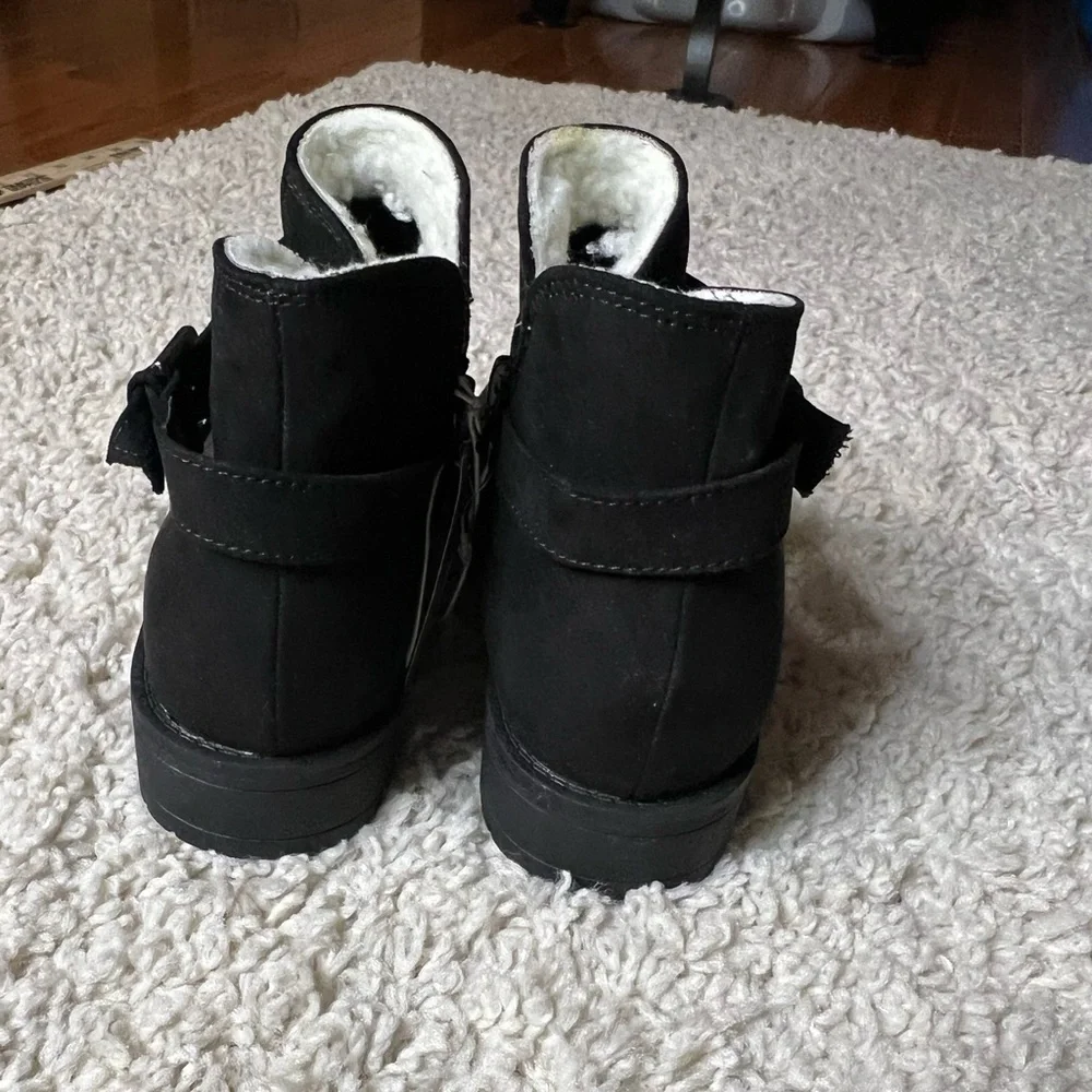 Kids Size 3 Justice Black Fleece Ankle Boots NWT